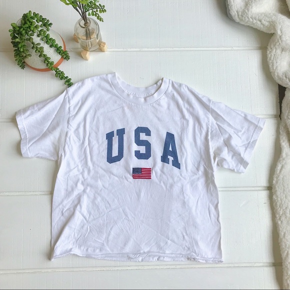 Brandy Melville Tops - Brandy Melville USA Crop Top